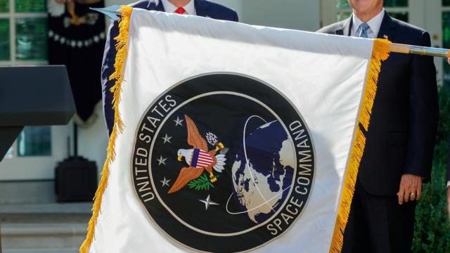 美國太空司令部成立 特朗普稱捍衛美國在太空中的利益