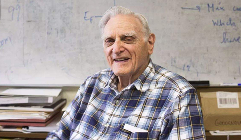 諾貝爾獎創紀錄 97歲科學家活到老學到老讓人欽佩